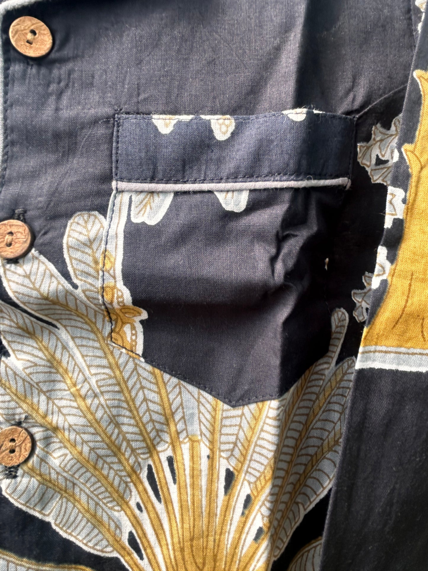 Women Handcrafted Black Jungle Palm Tree Night Suits