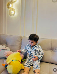 The Tall Giraffe Night Suit