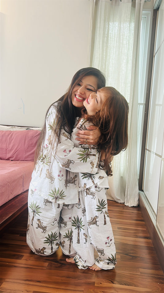 White Jungle daughter/son twinning sets